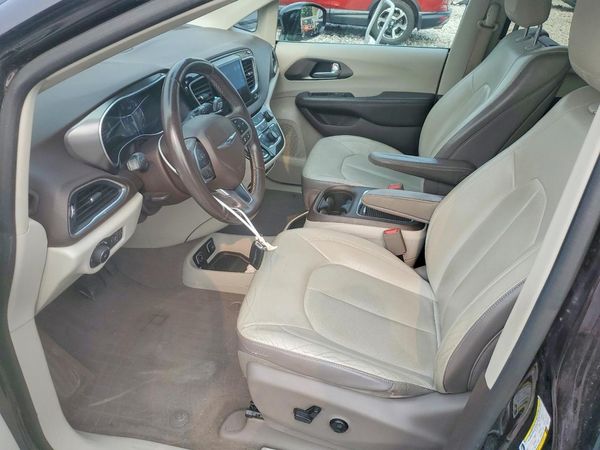 2017 CHRYSLER PACIFICA Touring L Plus