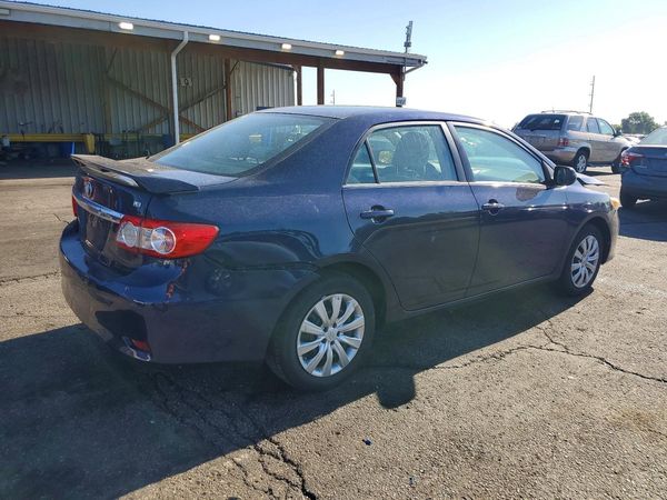 2013 TOYOTA COROLLA