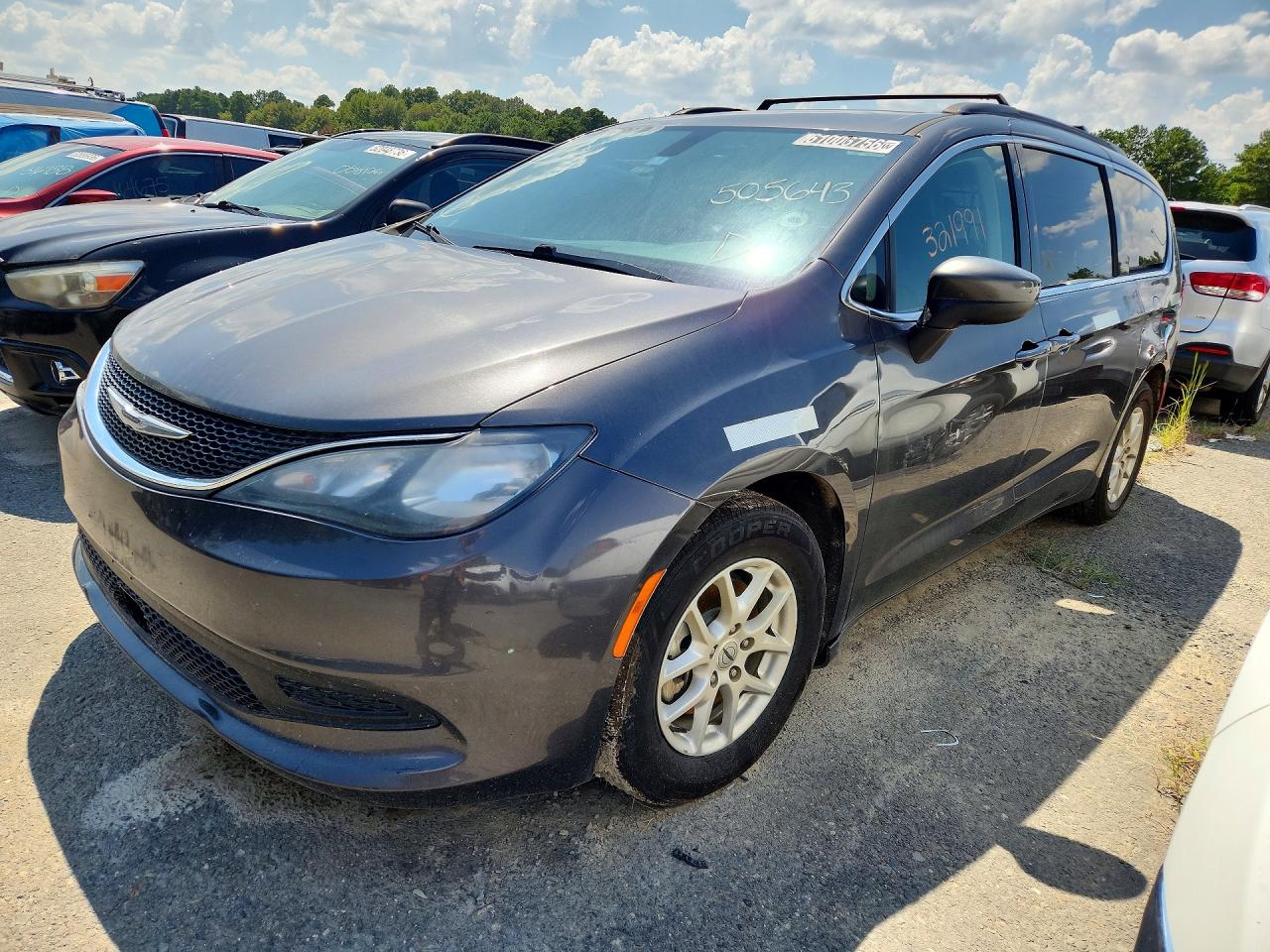 2021 CHRYSLER VOYAGER LXI