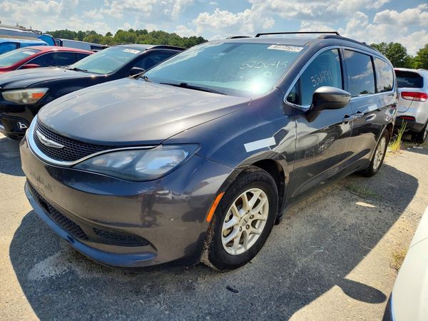 2021 CHRYSLER VOYAGER LXI
