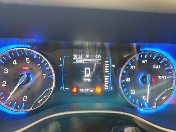 2021 CHRYSLER VOYAGER LXI