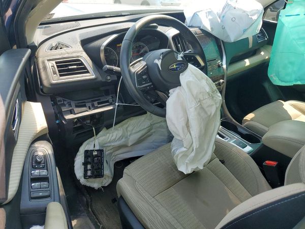 2019 SUBARU ASCENT Premium 8+ES