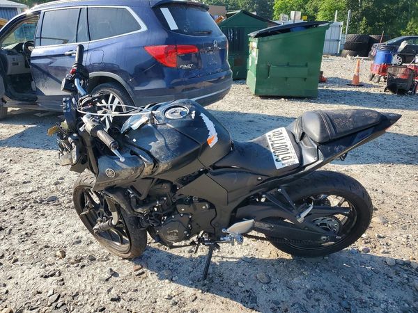 2024 YAMAHA MT-03