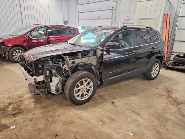 2018 JEEP CHEROKEE LATITUDE PLUS 4X4