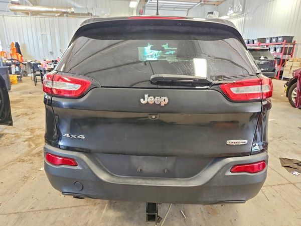 2018 JEEP CHEROKEE LATITUDE PLUS 4X4