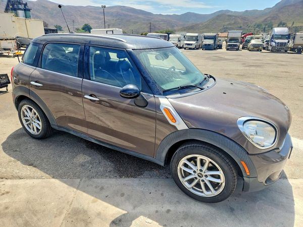 2015 MINI COOPER