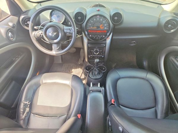 2015 MINI COOPER