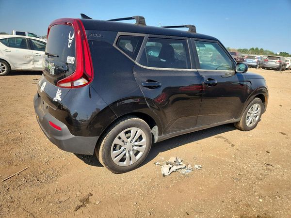 2022 KIA SOUL