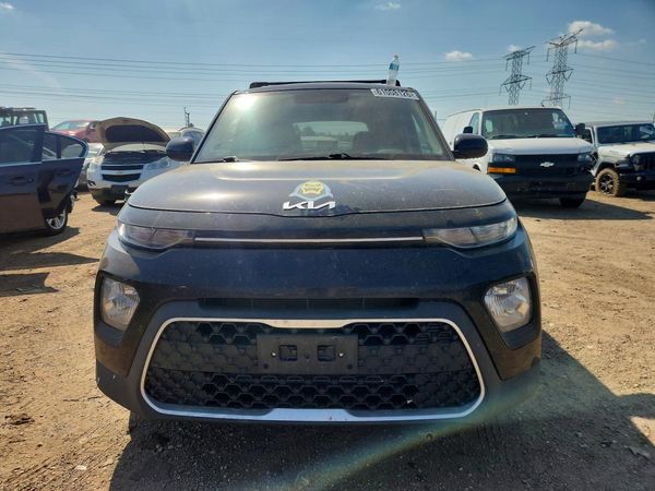 2022 KIA SOUL
