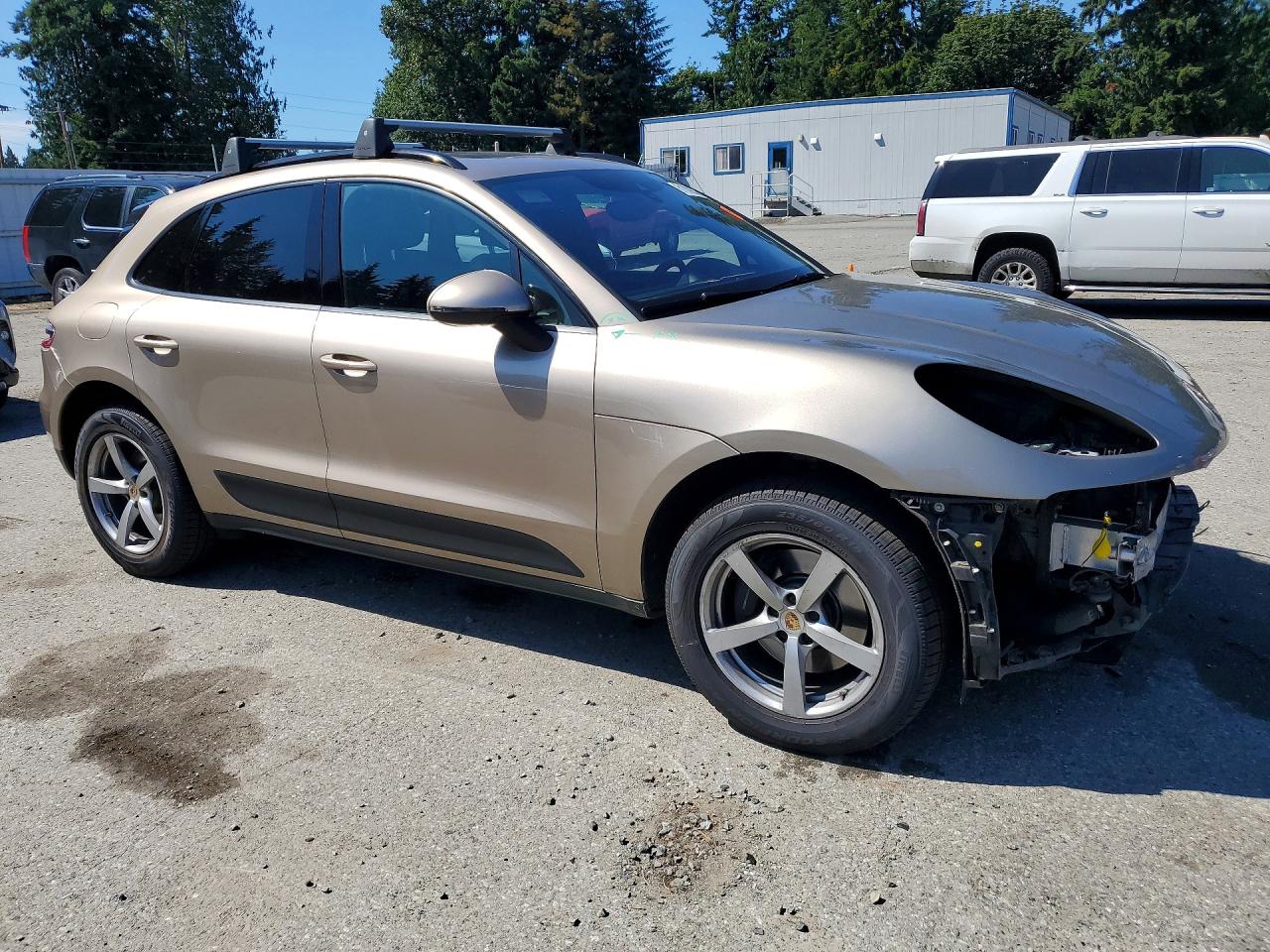 2018 PORSCHE MACAN