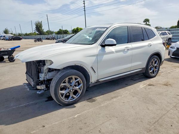 2022 BMW X3 sDrive30i