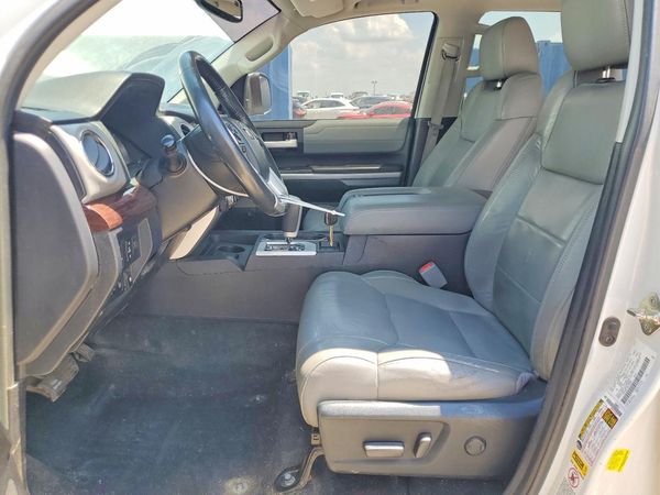 2017 TOYOTA TUNDRA Limited