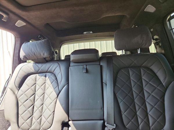 2025 BMW X7