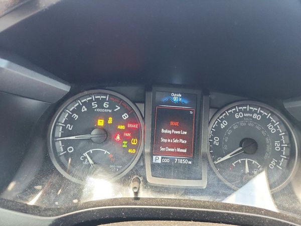 2021 TOYOTA TACOMA SR5