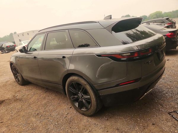 2018 LAND ROVER RANGE ROVER VELAR R-Dynamic SE