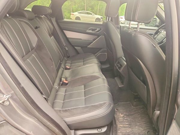 2018 LAND ROVER RANGE ROVER VELAR R-Dynamic SE