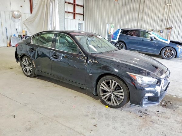 2018 INFINITI Q50