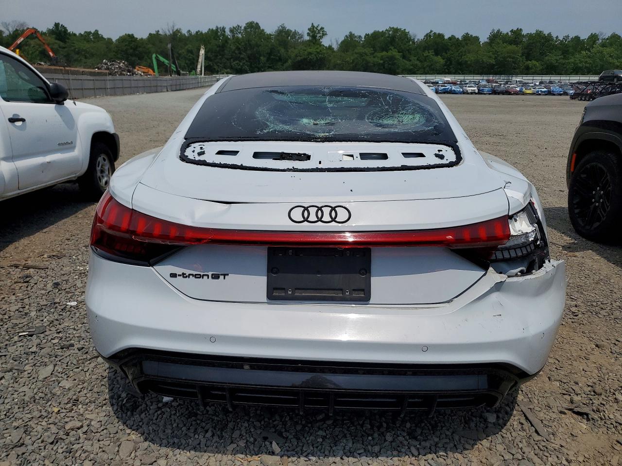 2024 AUDI E-TRON GT quattro Prestige