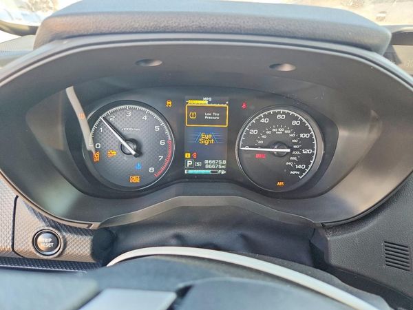 2023 SUBARU FORESTER Base ES