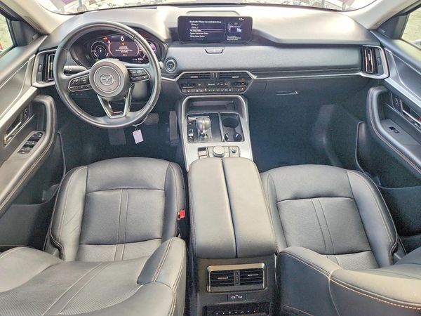 2024 MAZDA CX-90 Premium Package