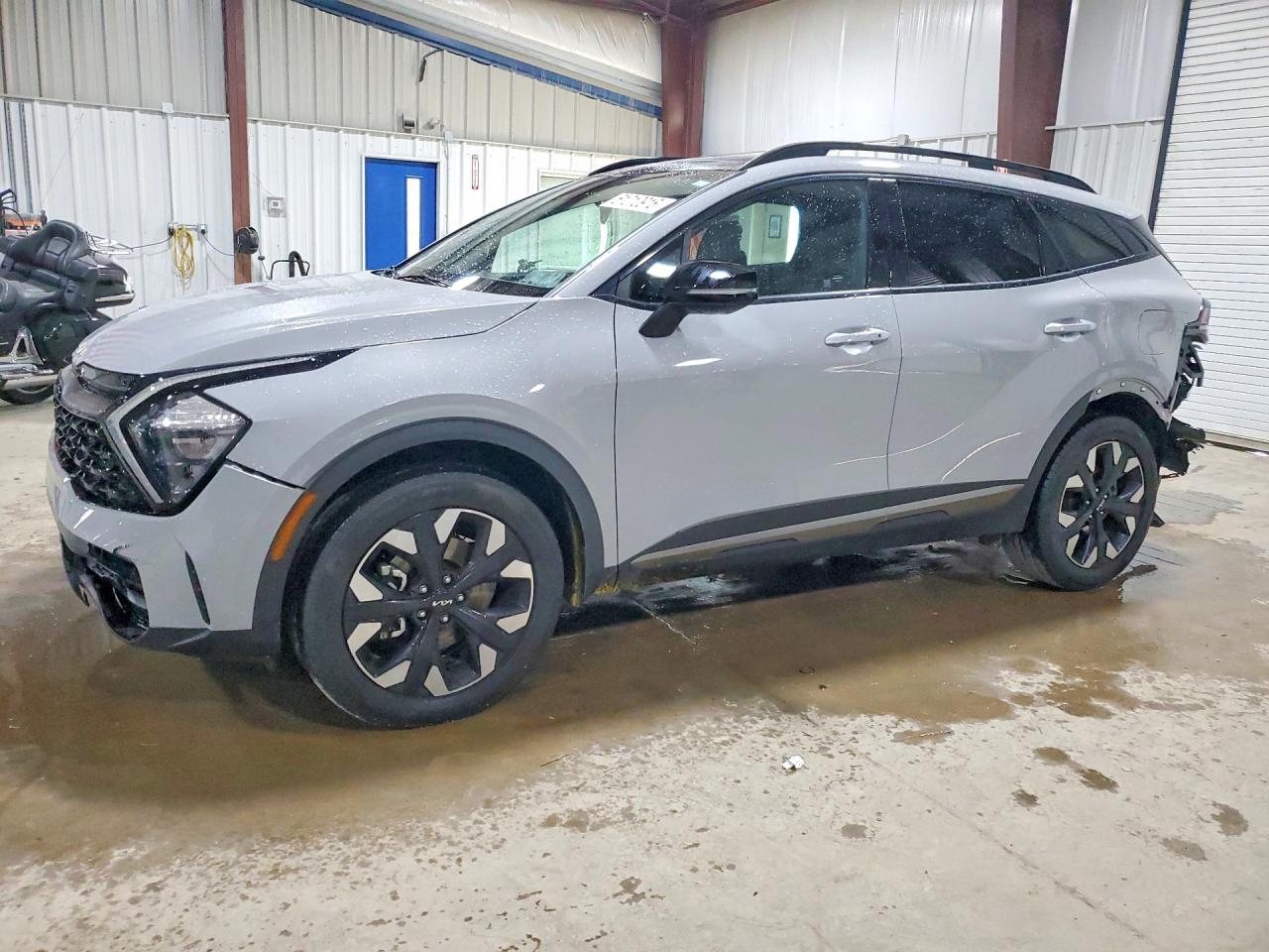2023 KIA SPORTAGE X-LINE