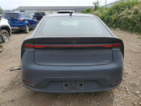 2025 TOYOTA PRIUS