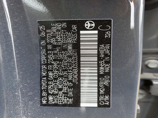 2025 TOYOTA PRIUS