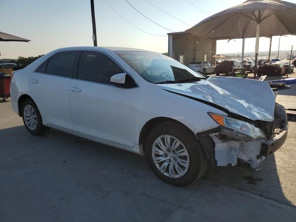 2012 TOYOTA CAMRY