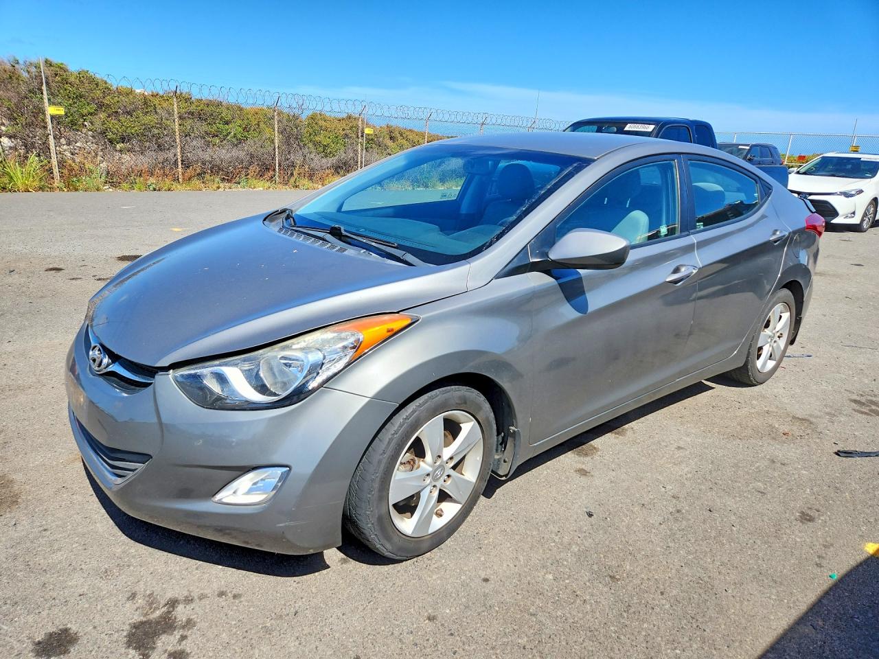 2013 HYUNDAI ELANTRA