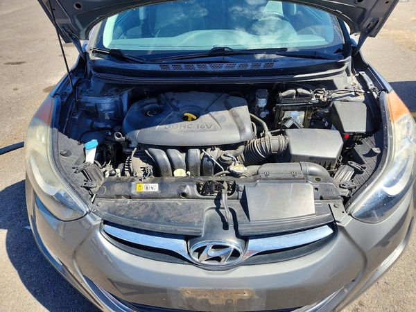2013 HYUNDAI ELANTRA