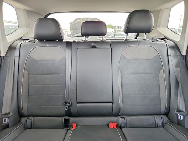 2024 VOLKSWAGEN TAOS SE — SUVN