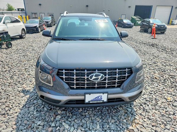 2026 HYUNDAI VENUE