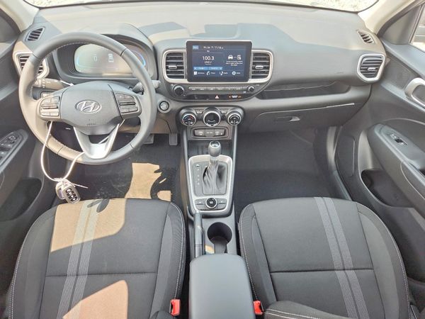 2026 HYUNDAI VENUE