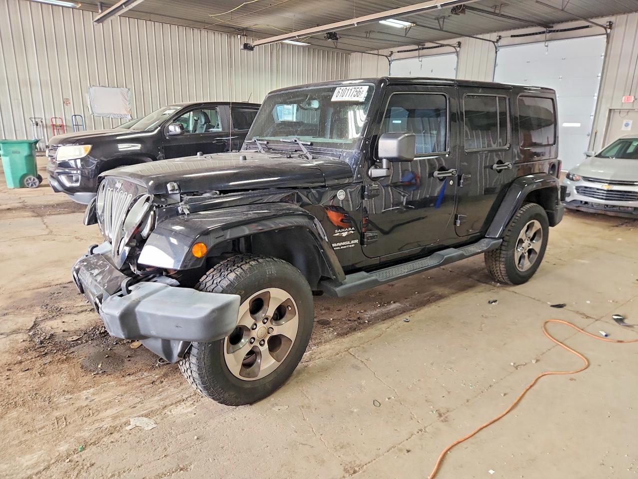 2017 JEEP WRANGLER UNLIMITED SAHARA 4X4