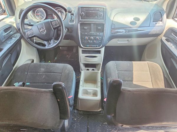 2012 DODGE GRAND CARAVAN SE