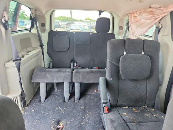 2012 DODGE GRAND CARAVAN SE