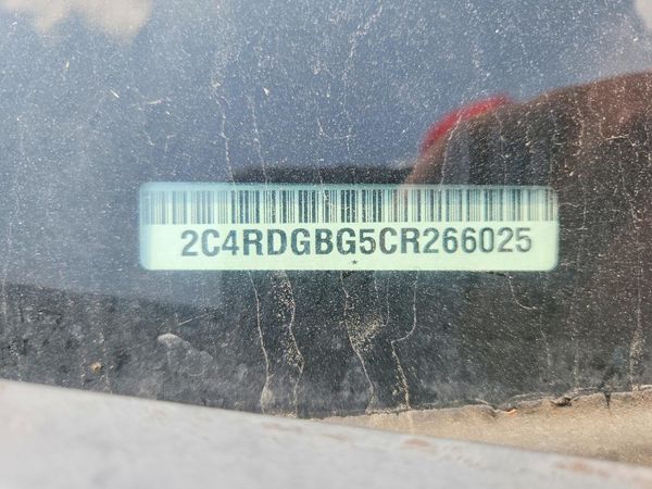 2012 DODGE GRAND CARAVAN SE
