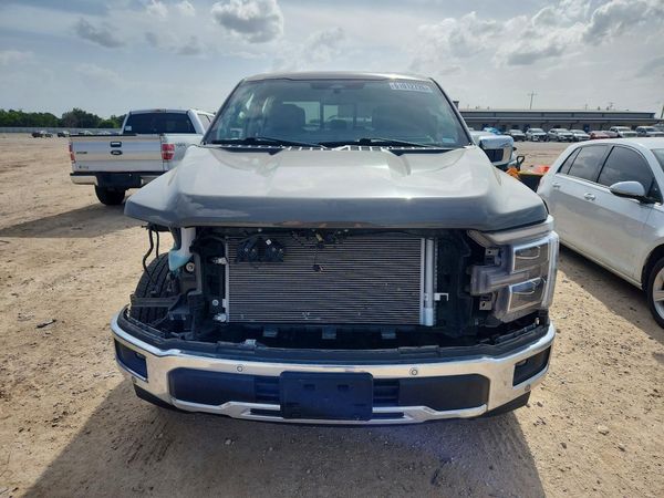2025 FORD F150