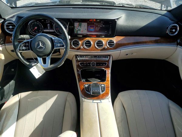 2019 MERCEDES-BENZ E E300-4M