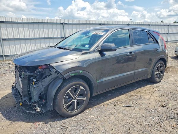 2026 KIA NIRO LX
