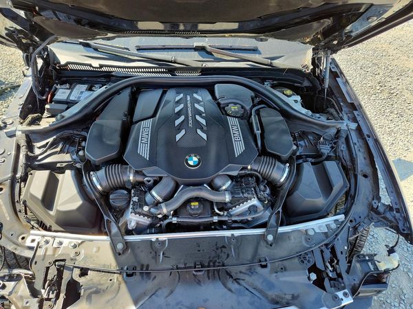 2022 BMW M550XI xDrive