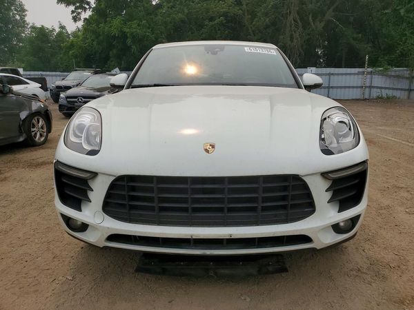2018 PORSCHE MACAN Macan S