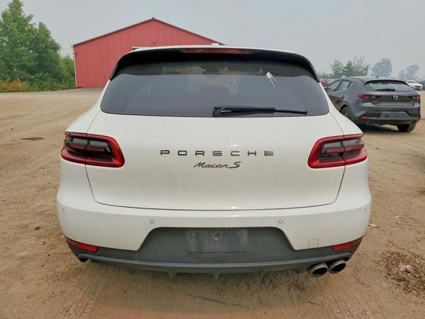 2018 PORSCHE MACAN Macan S