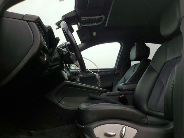 2018 PORSCHE MACAN Macan S