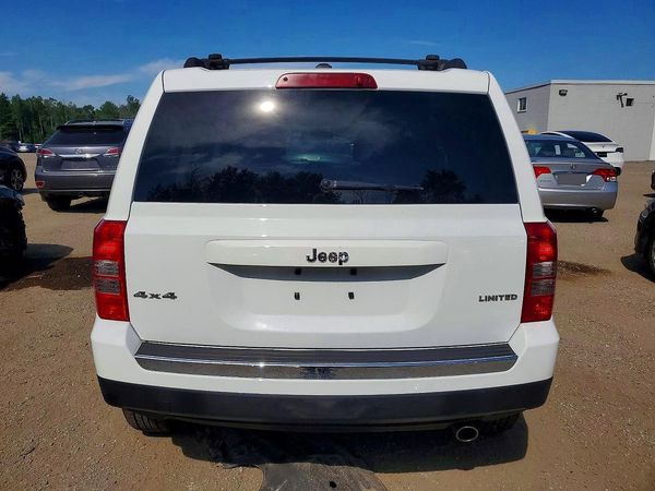 2015 JEEP PATRIOT LIMITED 4X4 (LHD)