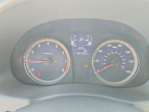 2016 HYUNDAI ACCENT