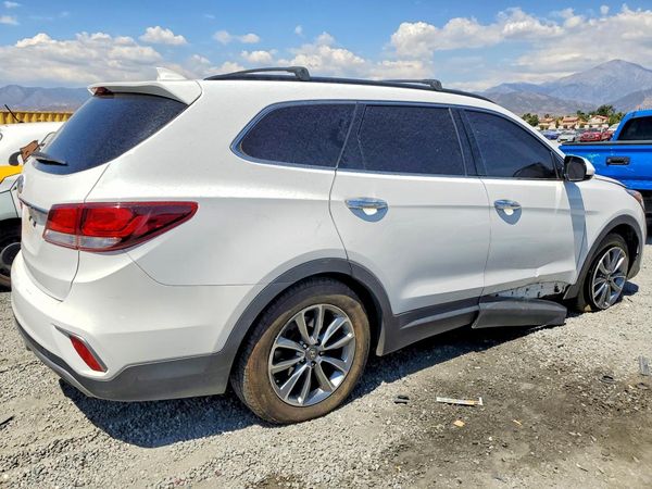 2018 HYUNDAI SANTA FE SE Base