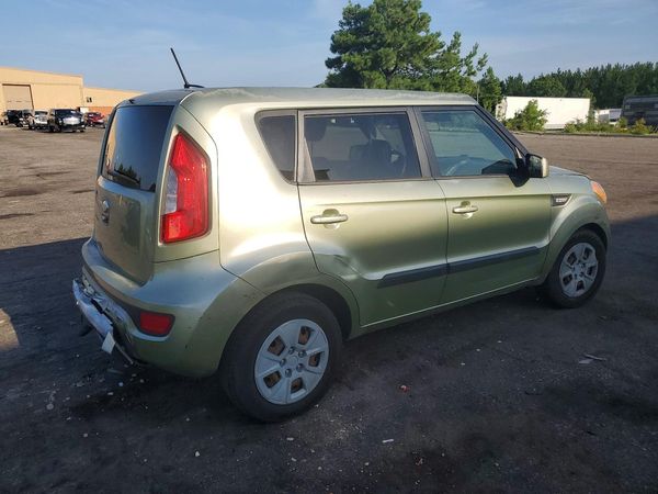 2013 KIA SOUL All Trims