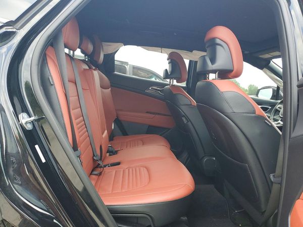 2025 KIA SPORTAGE SX-PRESTIGE (SX-P)