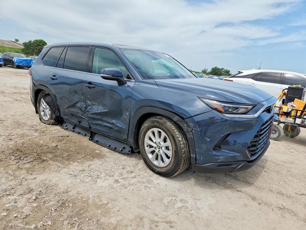2026 TOYOTA GRAND HIGHLANDER